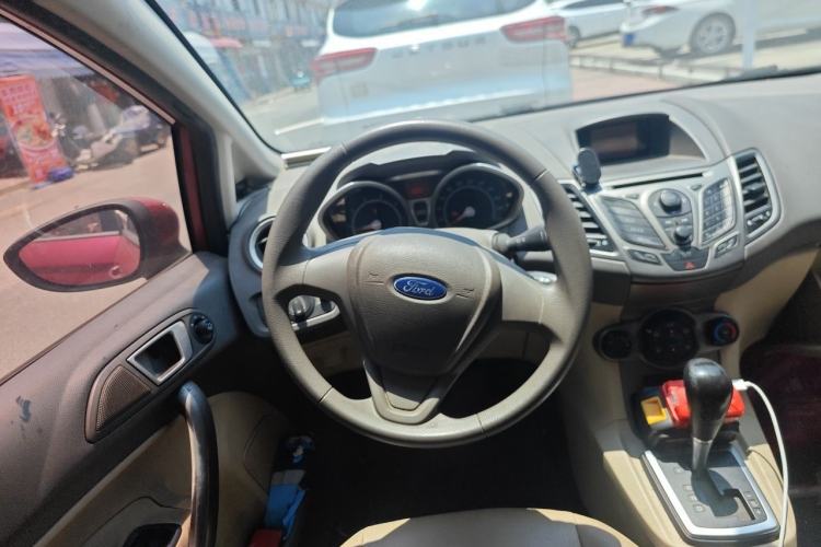Used Ford Fiesta 2011 Sedan 1.5L Automatic Fashion Edition Steering Wheel