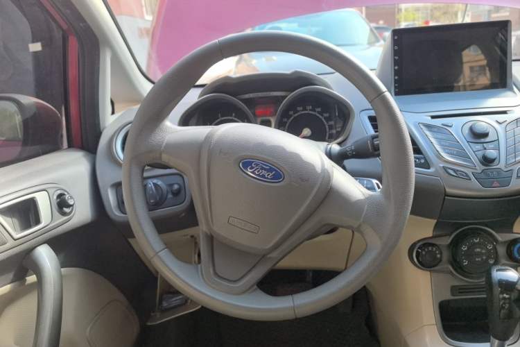 Used Ford Fiesta 2011 Hatchback 1.5L Automatic Fashion Edition Steering Wheel