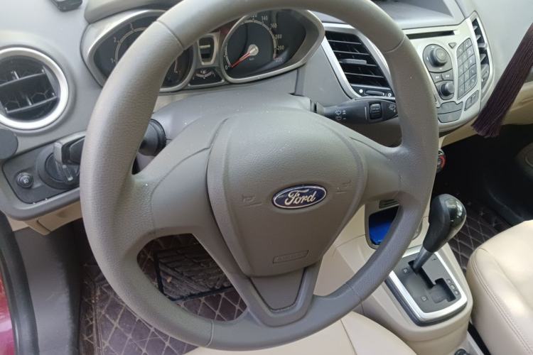 Used Ford Fiesta 2011 Hatchback 1.5L Automatic Fashion Edition Steering Wheel