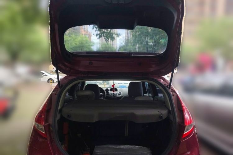 Used Ford Fiesta 2011 Hatchback 1.5L Automatic Fashion Edition Trunk