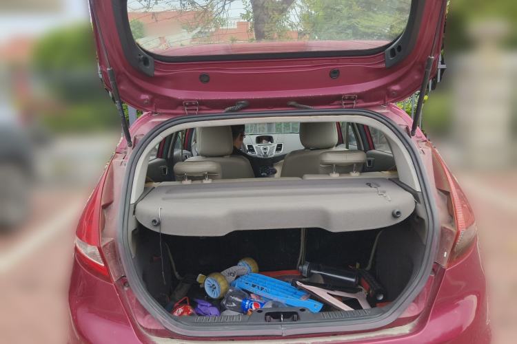 Used Ford Fiesta 2011 Hatchback 1.5L Manual Fashion Edition Trunk