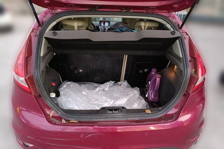 Used Ford Fiesta 2011 Hatchback 1.5L Automatic Fashion Edition Trunk