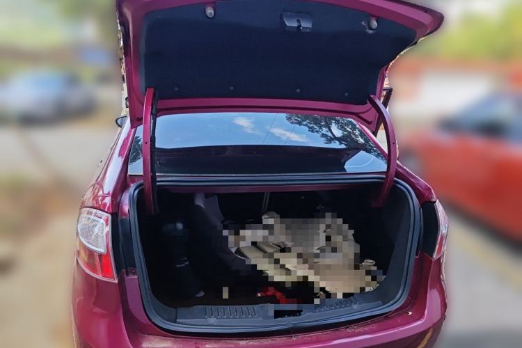 Used Ford Fiesta 2011 Sedan 1.5L Automatic Fashion Edition Trunk