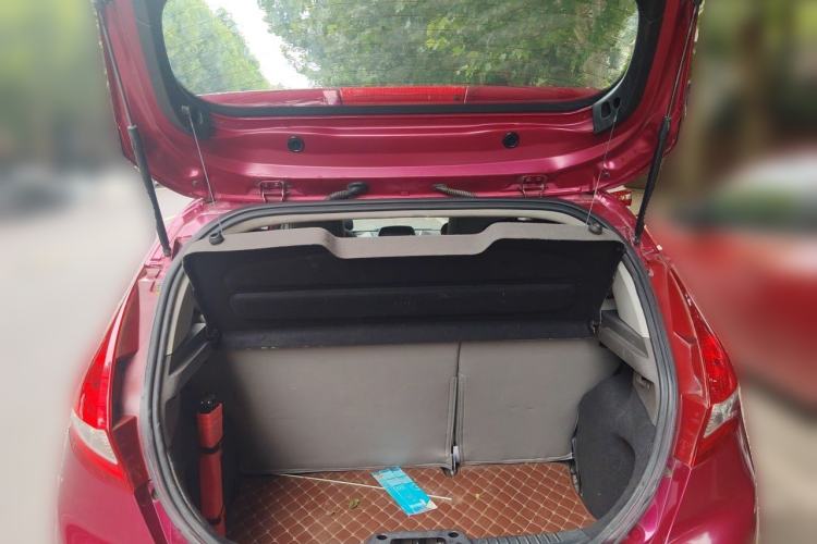 Used Ford Fiesta 2011 Hatchback 1.5L Automatic Fashion Edition Trunk