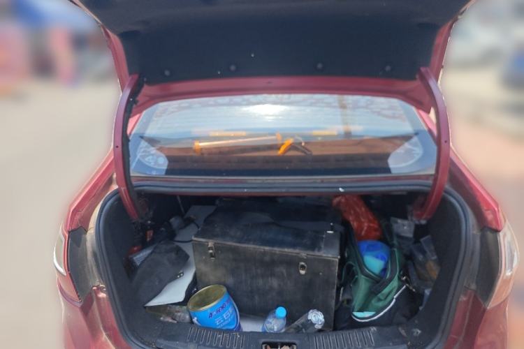 Used Ford Fiesta 2011 Sedan 1.5L Automatic Fashion Edition Trunk