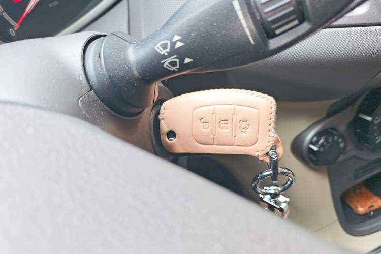 Used Ford Fiesta 2011 Hatchback 1.5L Automatic Fashion Edition Vehicle Key