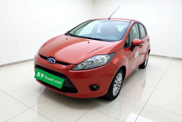 Ford Fiesta 2011 Hatchback 1.5L Automatic Fashion Edition с пробегом