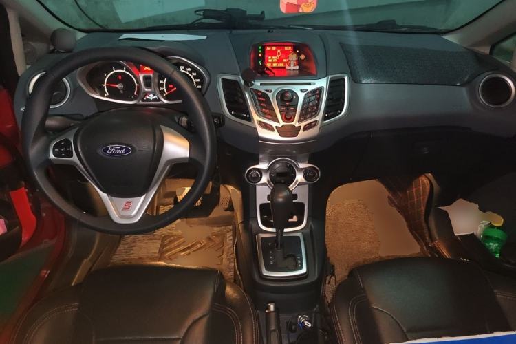 Used Ford Fiesta 2011 Hatchback 1.5L Automatic Sport Model Center Console