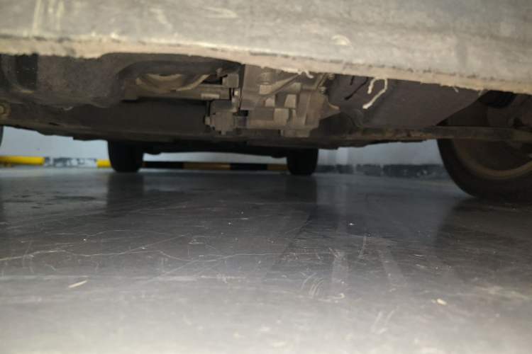 Used Ford Fiesta 2011 Hatchback 1.5L Automatic Fashion Edition Chassis Front