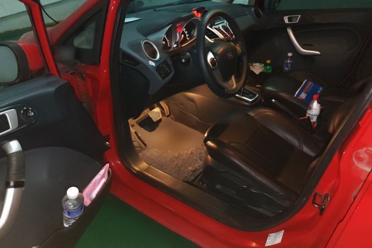 Used Ford Fiesta 2011 Hatchback 1.5L Automatic Sport Model Driver Seat