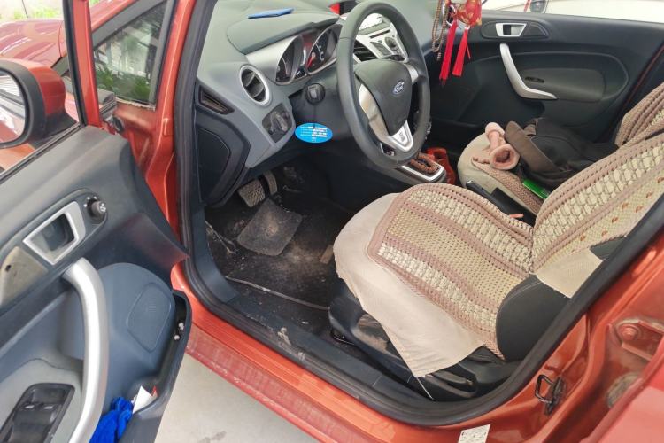 Used Ford Fiesta 2011 Hatchback 1.5L Automatic Sport Model Driver Seat