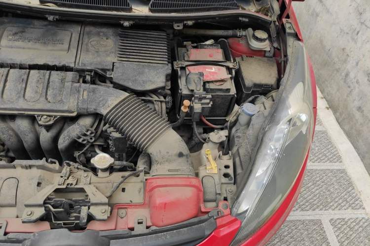 Used Ford Fiesta 2011 Sedan 1.5L Automatic Fashion Edition Engine Bay Left