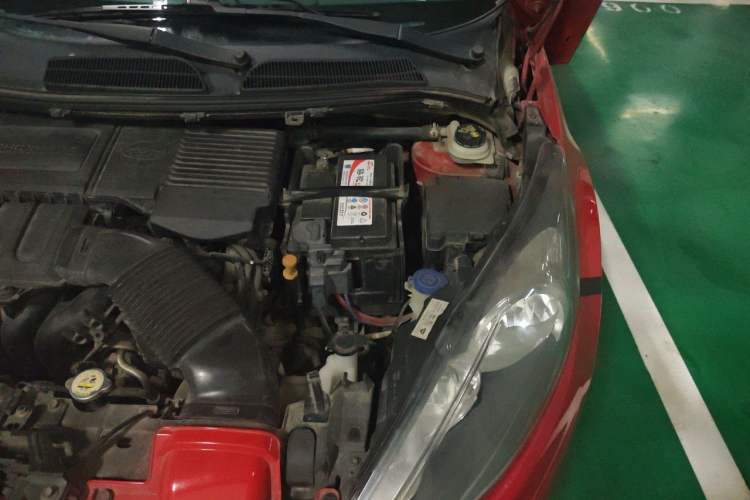 Used Ford Fiesta 2011 Hatchback 1.5L Automatic Sport Model Engine Bay Left