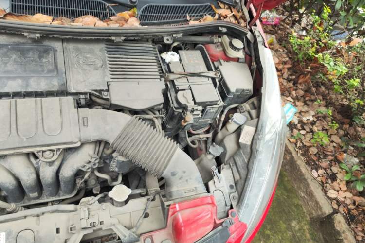 Used Ford Fiesta 2011 Hatchback 1.5L Automatic Fashion Edition Engine Bay Left