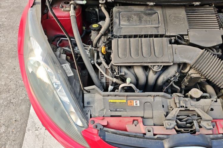 Used Ford Fiesta 2011 Hatchback 1.5L Automatic Fashion Edition Engine Bay Right