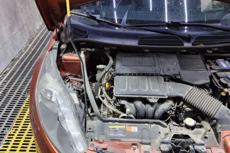 Used Ford Fiesta 2011 Hatchback 1.5L Automatic Fashion Edition Engine Bay Right