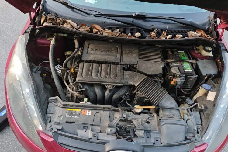 Used Ford Fiesta 2011 Hatchback 1.5L Automatic Fashion Edition Engine Bay