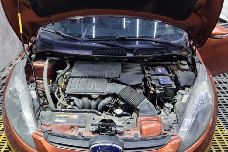 Used Ford Fiesta 2011 Hatchback 1.5L Automatic Fashion Edition Engine Bay