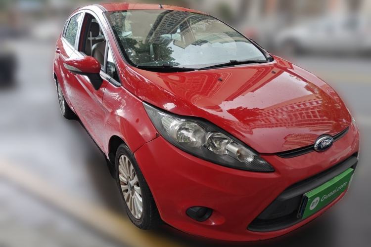 Used Ford Fiesta 2011 Hatchback 1.5L Automatic Fashion Edition Front Right 45 Deg