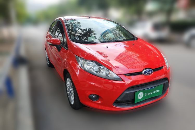 Used Ford Fiesta 2011 Hatchback 1.5L Automatic Fashion Edition Front Right 45 Deg