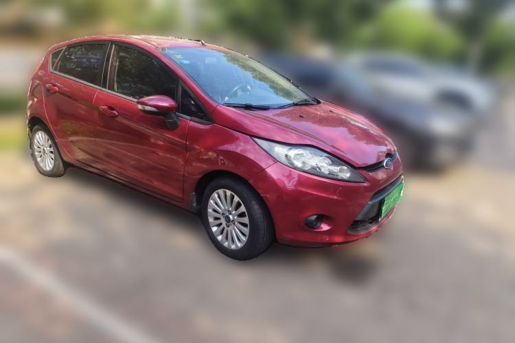 Used Ford Fiesta 2011 Hatchback 1.5L Automatic Sport Model Front Right 45 Deg