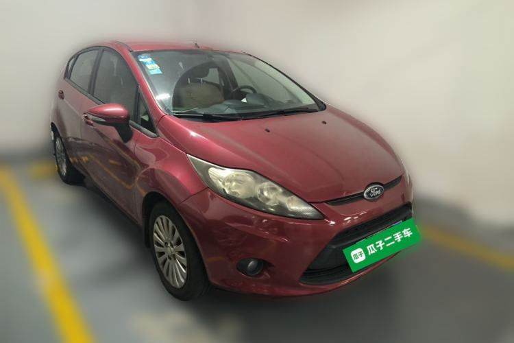 Used Ford Fiesta 2011 Hatchback 1.5L Automatic Fashion Edition Front Right 45 Deg