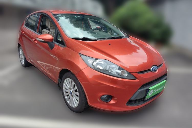 Used Ford Fiesta 2011 Hatchback 1.5L Manual Fashion Edition Front Right 45 Deg