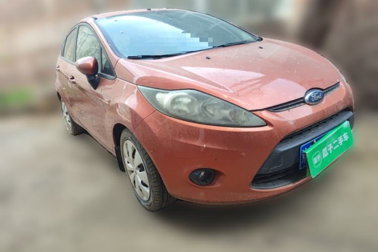 Used Ford Fiesta 2011 Hatchback 1.5L Manual Fashion Edition Front Right 45 Deg