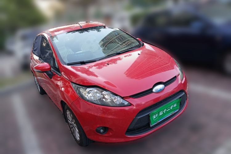 Used Ford Fiesta 2011 Hatchback 1.5L Automatic Fashion Edition Front Right 45 Deg