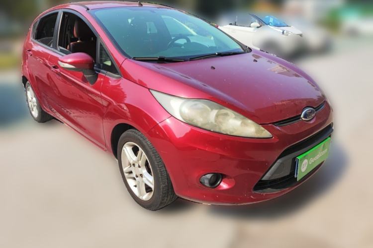 Used Ford Fiesta 2011 Hatchback 1.5L Manual Fashion Edition Front Right 45 Deg
