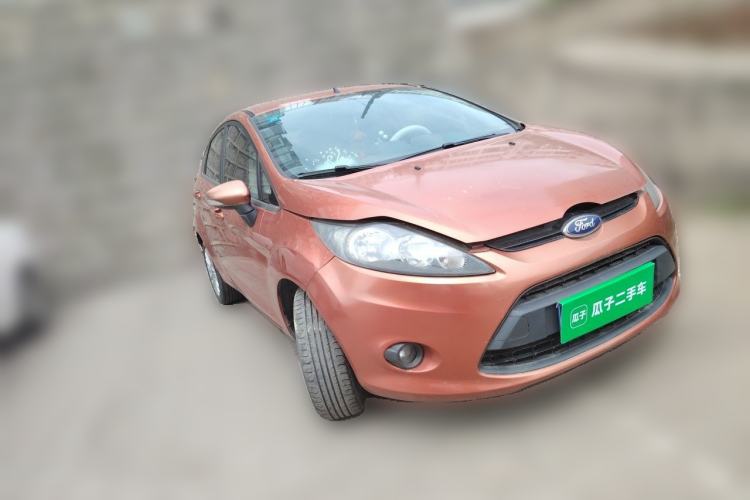 Used Ford Fiesta 2011 Hatchback 1.5L Automatic Fashion Edition Front Right 45 Deg