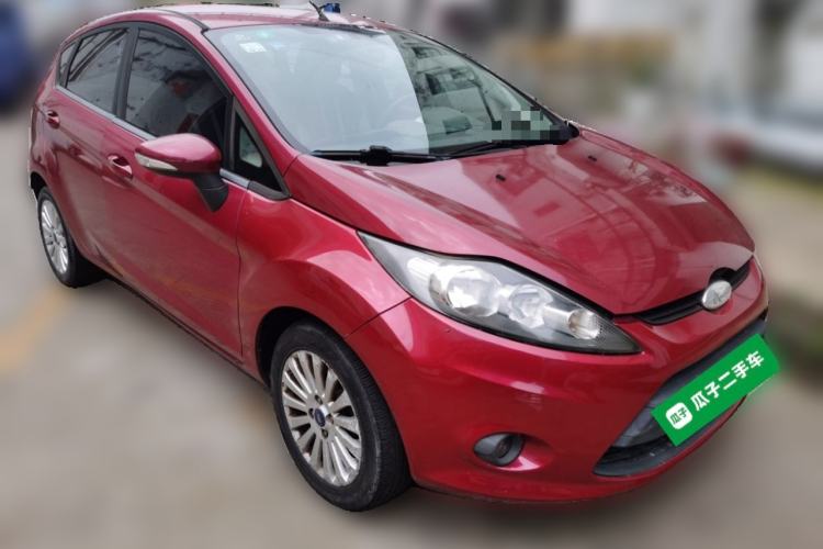 Used Ford Fiesta 2011 Hatchback 1.5L Automatic Fashion Edition Front Right 45 Deg