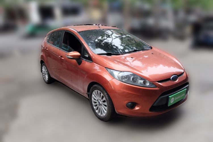 Used Ford Fiesta 2011 Hatchback 1.5L Automatic Fashion Edition Front Right 45 Deg