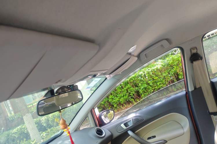 Used Ford Fiesta 2011 Hatchback 1.5L Automatic Fashion Edition Headliner