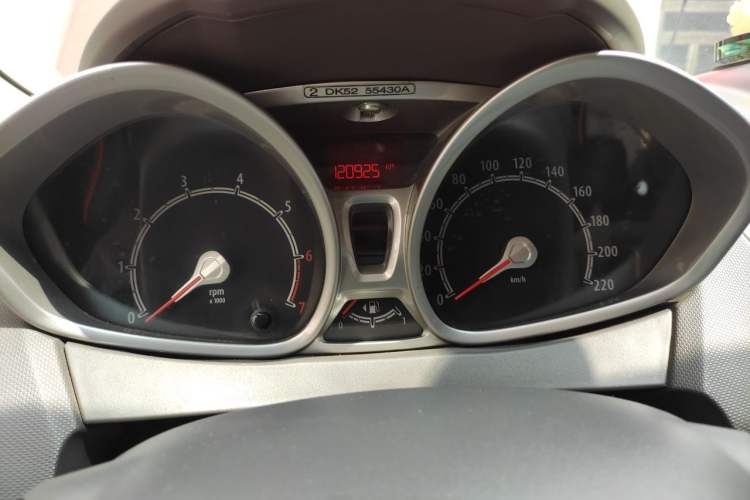 Used Ford Fiesta 2011 Sedan 1.5L Automatic Fashion Edition Instrument Cluster