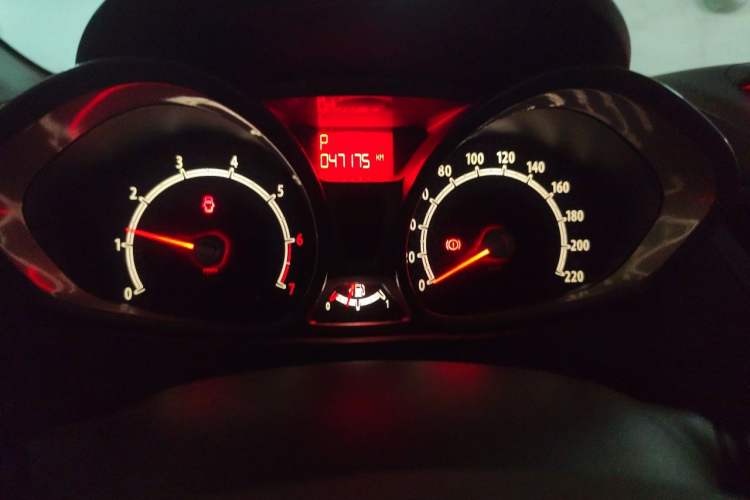 Used Ford Fiesta 2011 Hatchback 1.5L Automatic Fashion Edition Instrument Cluster