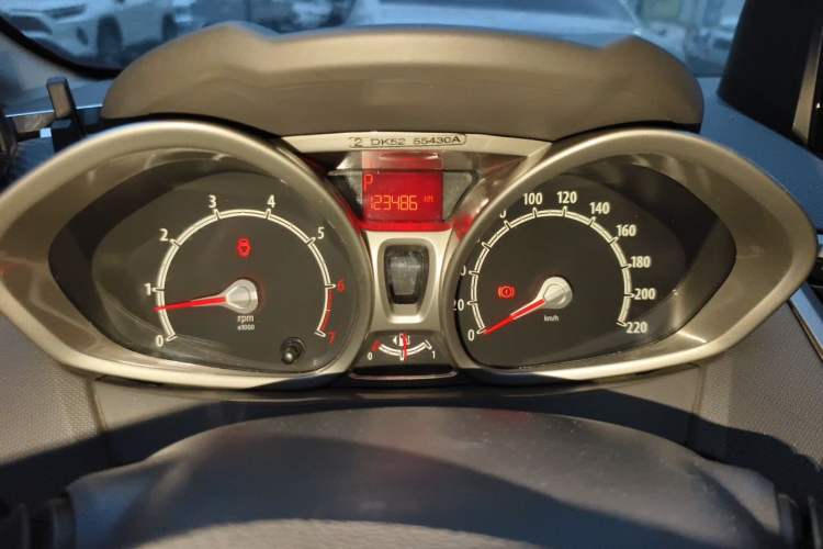 Used Ford Fiesta 2011 Sedan 1.5L Automatic Fashion Edition Instrument Cluster
