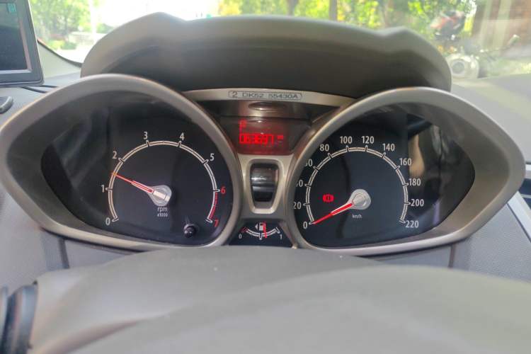 Used Ford Fiesta 2011 Hatchback 1.5L Automatic Fashion Edition Instrument Cluster