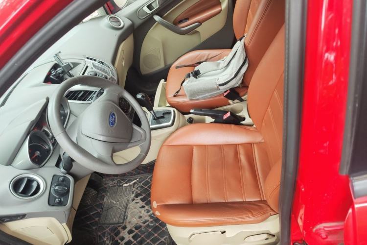Used Ford Fiesta 2011 Hatchback 1.5L Automatic Fashion Edition Left Front Seat