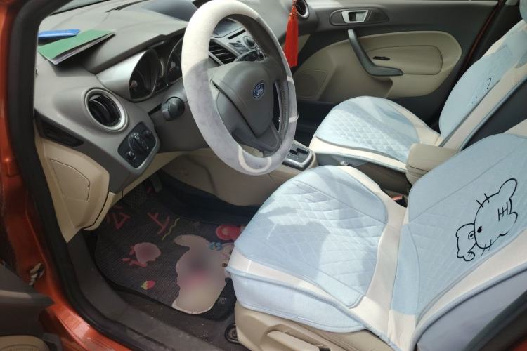 Used Ford Fiesta 2011 Hatchback 1.5L Automatic Fashion Edition Left Front Seat