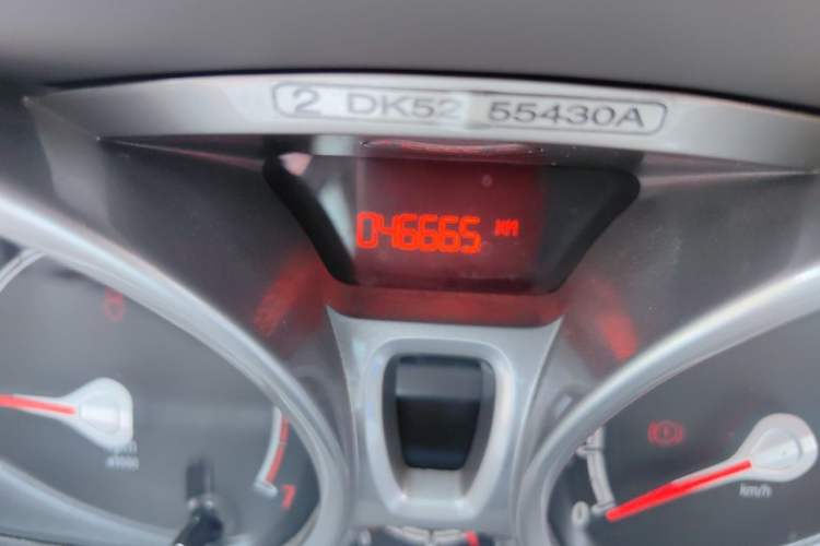 Used Ford Fiesta 2011 Hatchback 1.5L Manual Fashion Edition Odometer Close Up