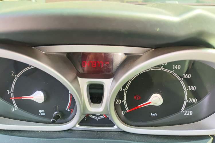 Used Ford Fiesta 2011 Hatchback 1.5L Manual Fashion Edition Odometer Close Up