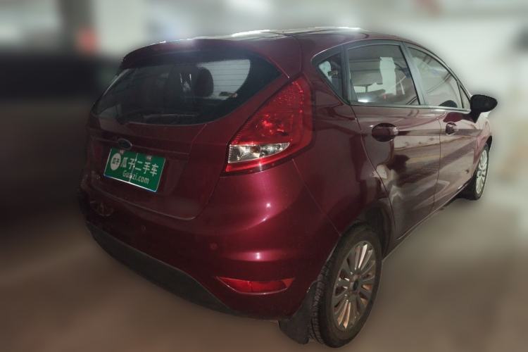 Used Ford Fiesta 2011 Hatchback 1.5L Automatic Fashion Edition Rear Right 45 Deg