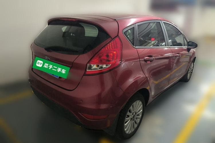 Used Ford Fiesta 2011 Hatchback 1.5L Automatic Fashion Edition Rear Right 45 Deg