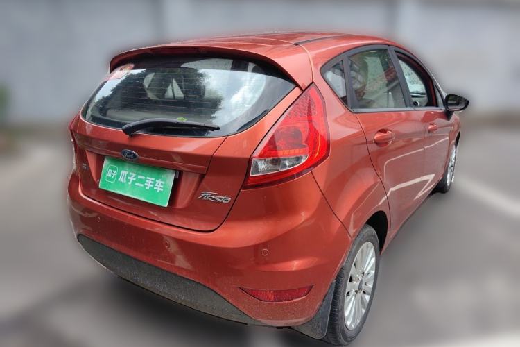 Used Ford Fiesta 2011 Hatchback 1.5L Manual Fashion Edition Rear Right 45 Deg