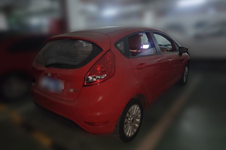 Used Ford Fiesta 2011 Hatchback 1.5L Automatic Fashion Edition Rear Right 45 Deg