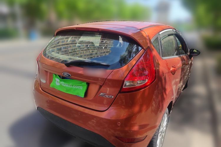 Used Ford Fiesta 2011 Hatchback 1.5L Automatic Fashion Edition Rear Right 45 Deg