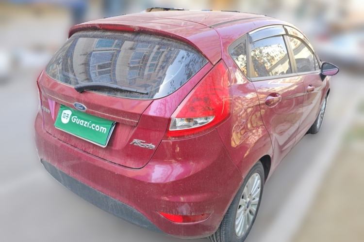 Used Ford Fiesta 2011 Hatchback 1.5L Automatic Fashion Edition Rear Right 45 Deg