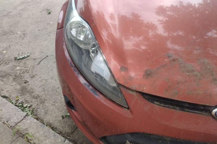 Used Ford Fiesta 2011 Hatchback 1.5L Automatic Fashion Edition Right Front Headlight