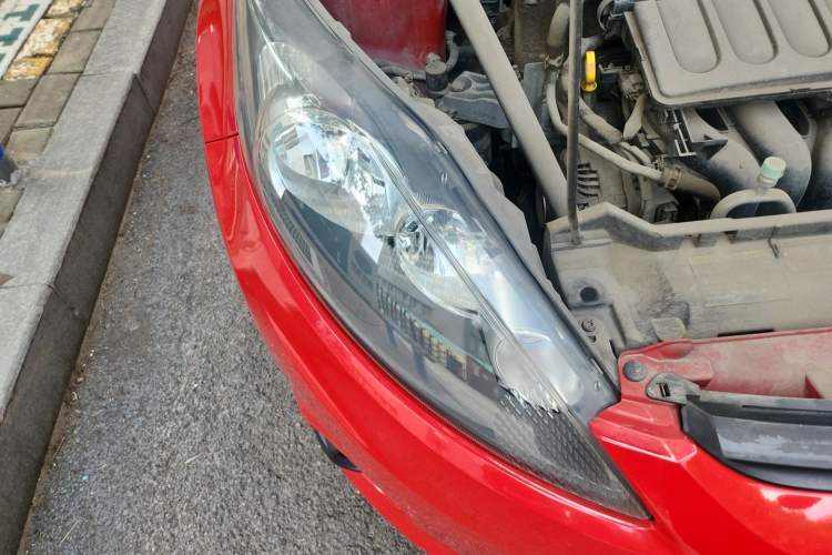 Used Ford Fiesta 2011 Hatchback 1.5L Automatic Fashion Edition Right Front Headlight